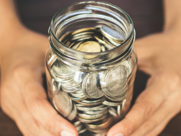 6 Tips for Saving Money Every Day